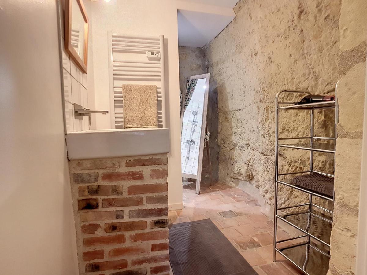 Gite Atypique Au Coeur Du Village - Beauval 5 Min Châteauvieux Exterior foto